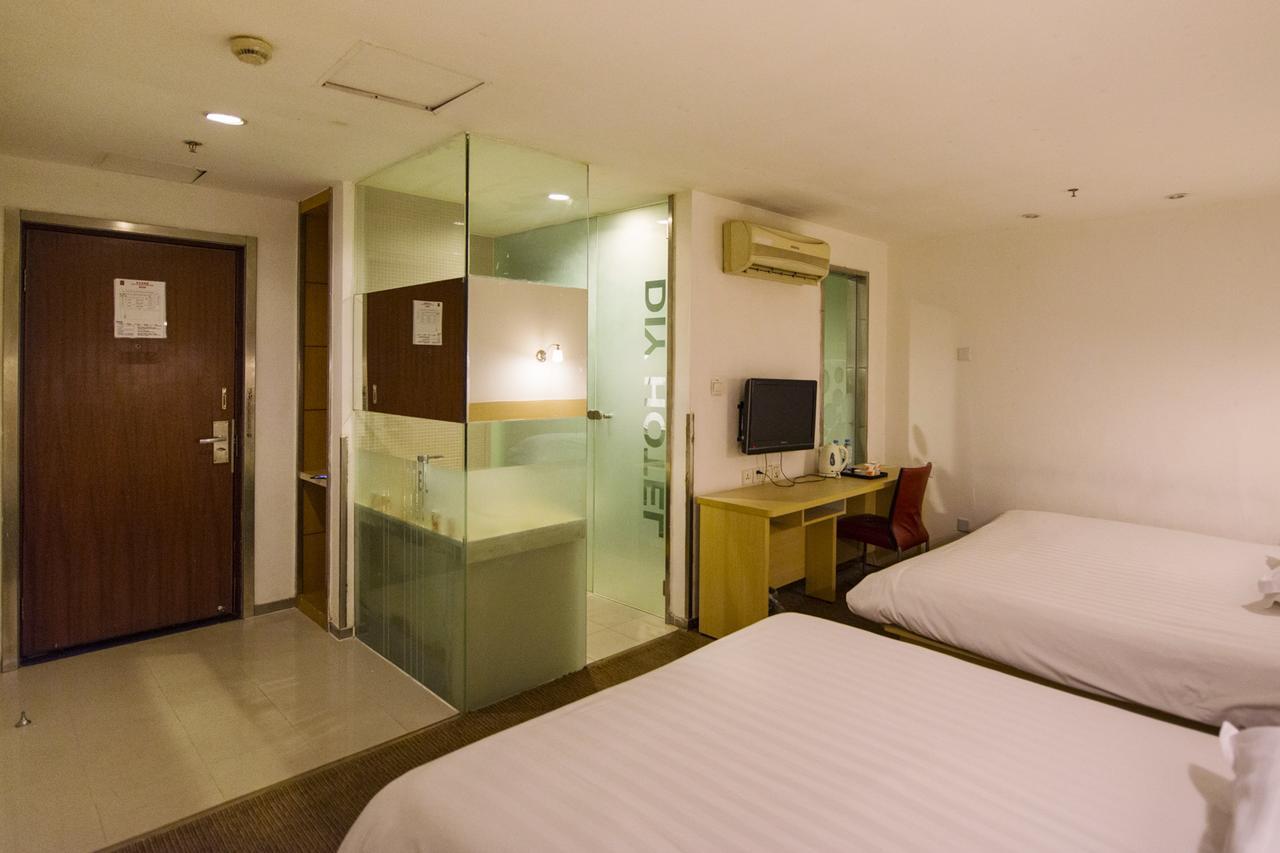 Motel Shanghai Pudong Avenue Yangpu Bridge Exterior photo